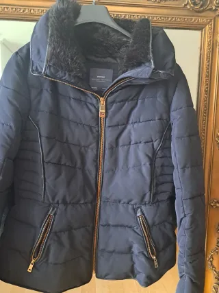 Plumifero Zara Negro con Cuello Pelo