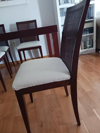 Mesa de comedor madera y cristal extensible