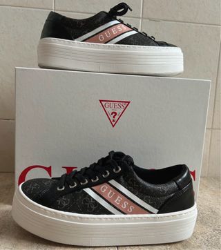 Zapatillas Guess Plataforma Mujer