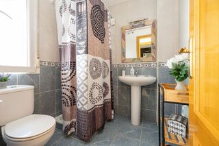 Casa adosada en venta en Cúllar Vega