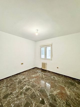 Piso en alquiler en San Bartolomé - Millán de Priego en Jaén