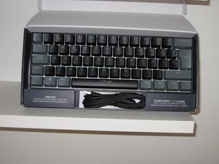 Teclado Mecánico Mini Trust ACIRA RGB