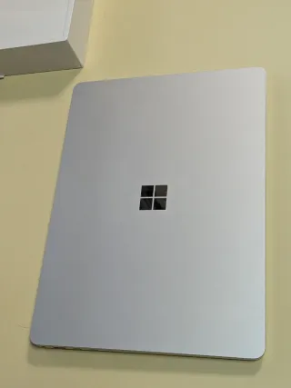 Microsoft Surface Laptop 7 (16GB RAM + 1TB)