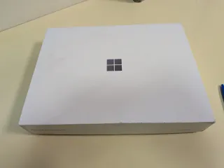 Microsoft Surface Laptop 7 (16GB RAM + 1TB)