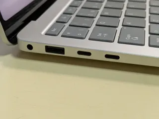 Microsoft Surface Laptop 7 (16GB RAM + 1TB)