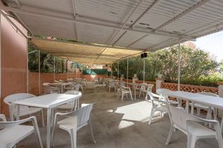 Local comercial en venta en Zubia (La)