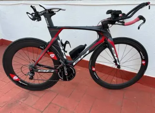 Bicicleta BH Triatlón Carbono