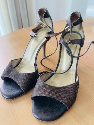 Zapatos de tango D'Raso marrones y dorados