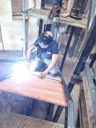 fontanero a su disposición