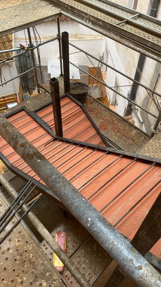 fontanero a su disposición