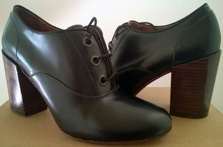 Zapatos MED WINDS Talla 38 Cuero Negro Tacón