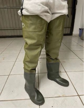 Botas de agua caza y pesca nuevas