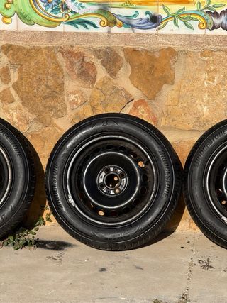 Llantas Fiat con neumáticos Bridgestone
