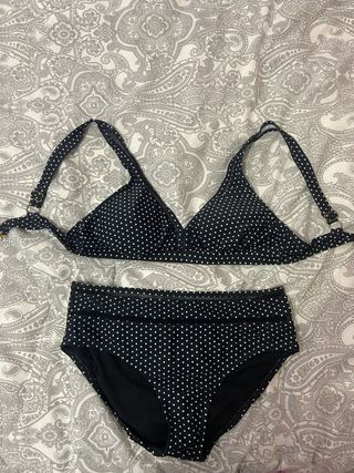 Bikini lunares negro y blanco talla 40