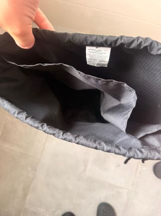 Mochila Nike Negra con Cremallera