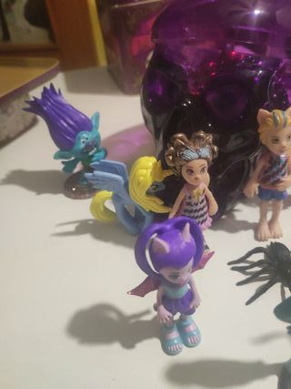 Figuras Vampirina y amigos