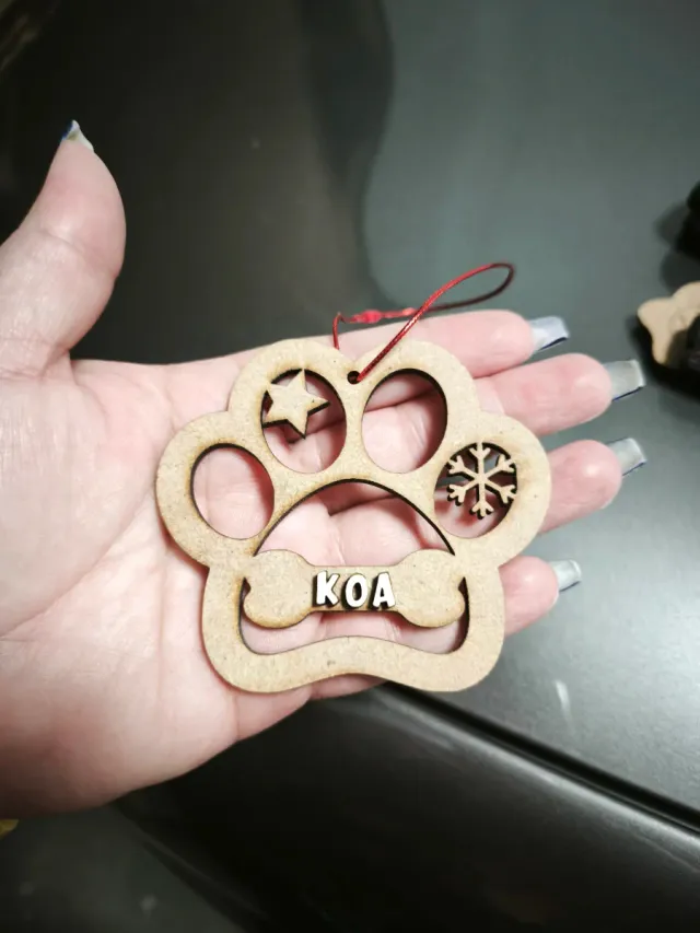 Bolas de Navidad Personalizadas en Madera