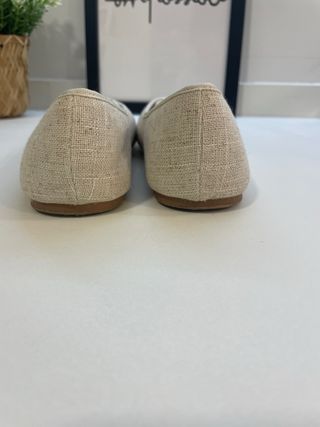 Zapatos Mango niña beige lino. TALLA 34