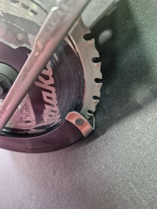 Makita DCS550 Cortadora Metal 18V