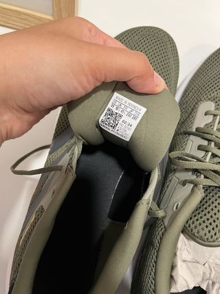 Zapatillas Adidas Verdes y Grises