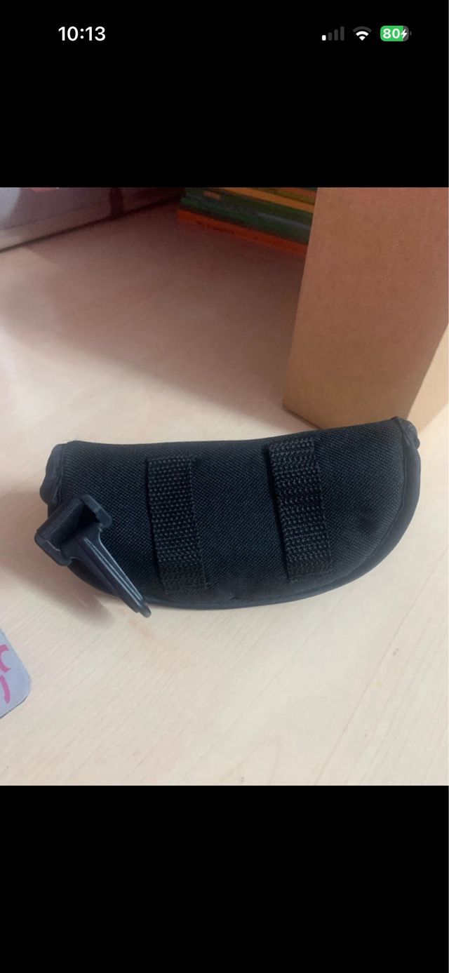 Óculos de sol pretos