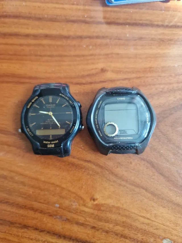 2 Relojes Casio Analógico/Digital