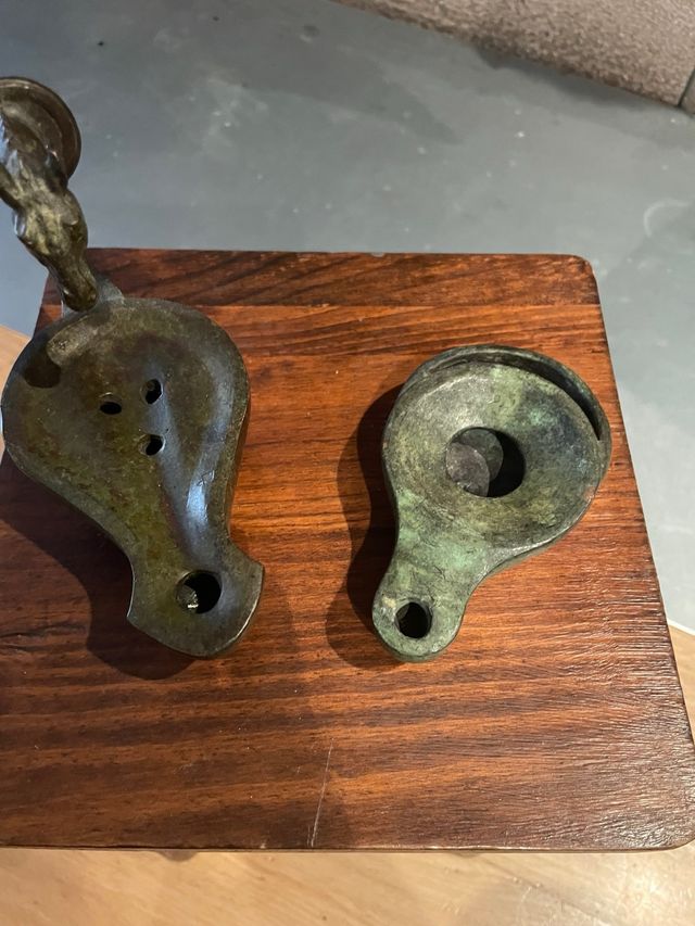 2 vecchie lampade a olio