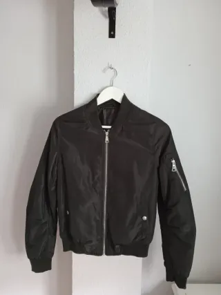 Cazadora Bomber Verde Oliva