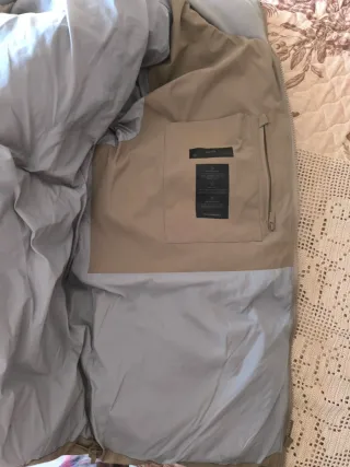 Plumífero beige hombre