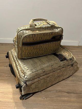 2 Maletas + Bolso de Mano