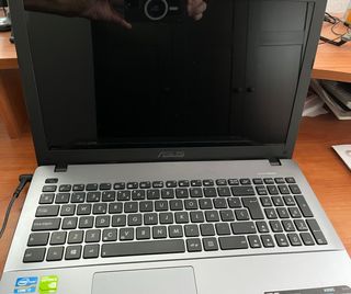 Portátil ASUS K550C Intel Core i7