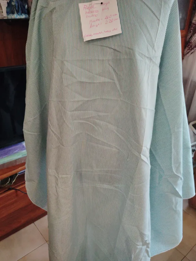 Tessuto a righe verdi e bianche