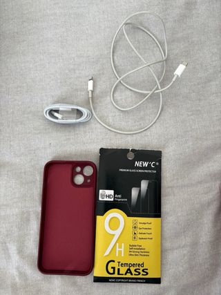 iPhone 13 128 GB + caja + accesorios (bateria 75%)