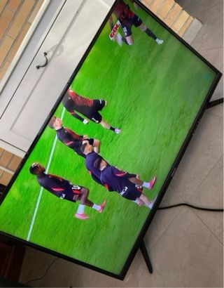 TV STREAM SYSTEM Negra 40’ casi nueva