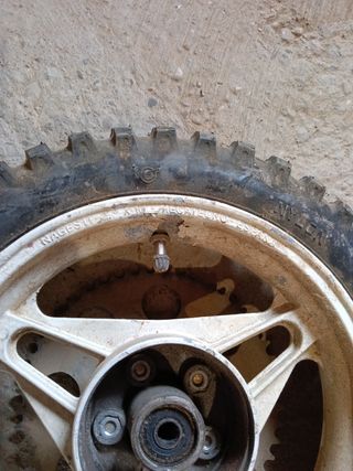 Rueda trasera minimoto con llanta nages mecatecno