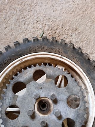 Rueda trasera minimoto con llanta nages mecatecno