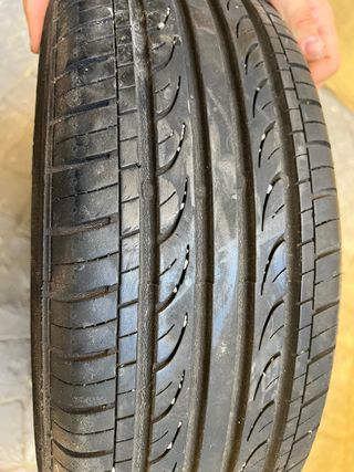 2 NEUMATICOS CASI NUEVOS 185/65/14