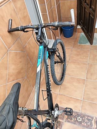 Bicicleta BTwin Montaña Negra/Azul