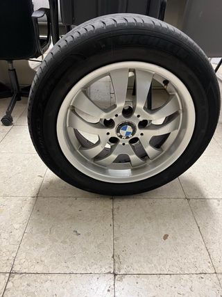 Llantas BMW con neumáticos Michelin