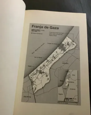 LIBRO UNA TUMBA EN GAZA