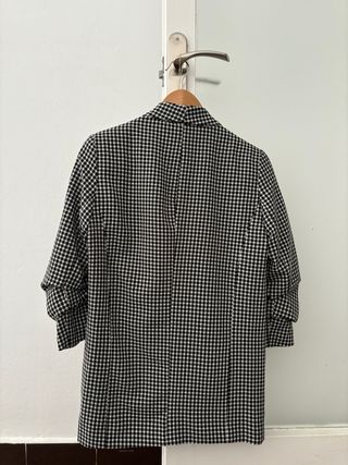 Americana cuadros Stradivarius Talla M