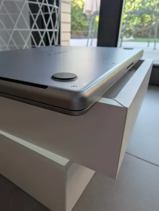 MacBook Pro 14 Pulgadas impecable 