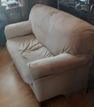 Sofá de 2 plazas beige