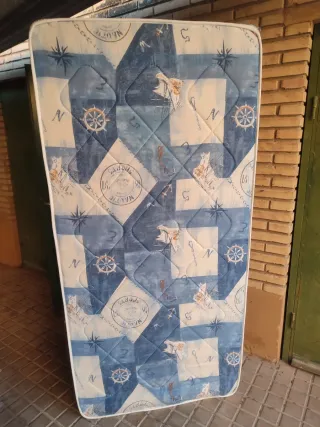 Dormitorio juvenil madera