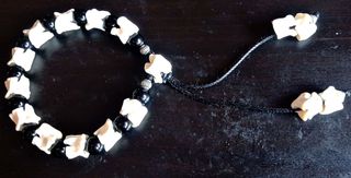 pulsera de hueso de resina de serpiente