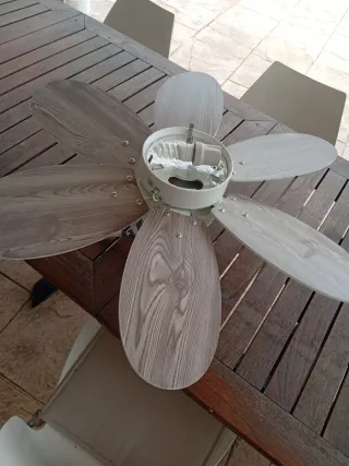 Ventilatore da soffitto in legno per bambini