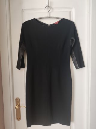 Vestido negro Caramelo elástico combinado