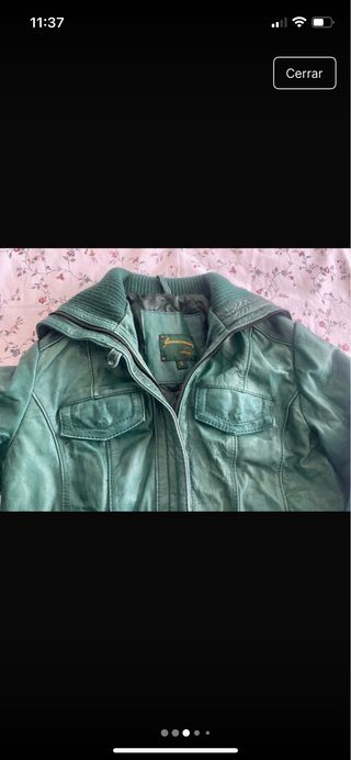 Chaqueta de piel verde Stradivarius
