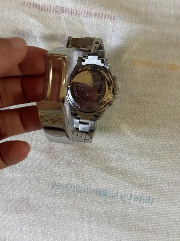 Orologio Sector No Limits 250 R3253161501