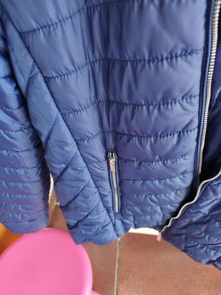 Anorak acolchado azul Stradivarius